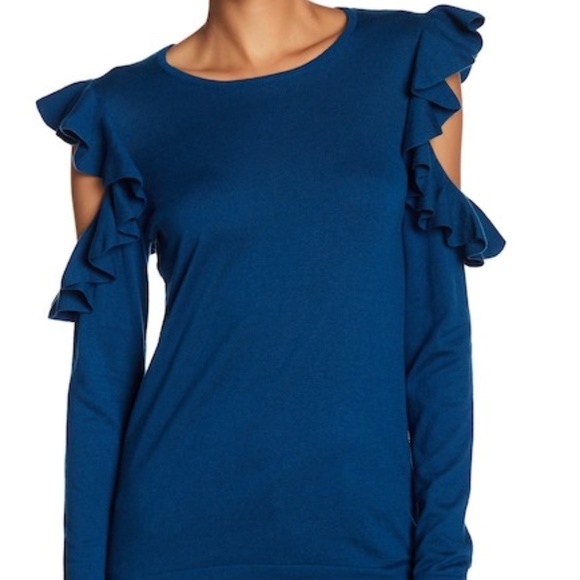 CeCe Tops - New! CeCe Ruffled Cold Shoulder Tee